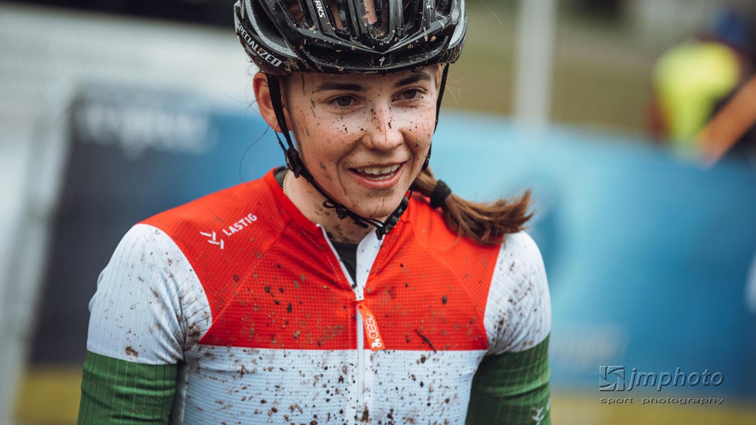 Remember that young Hungarian woman who was beating the world's top elite cyclocrossers last year?
